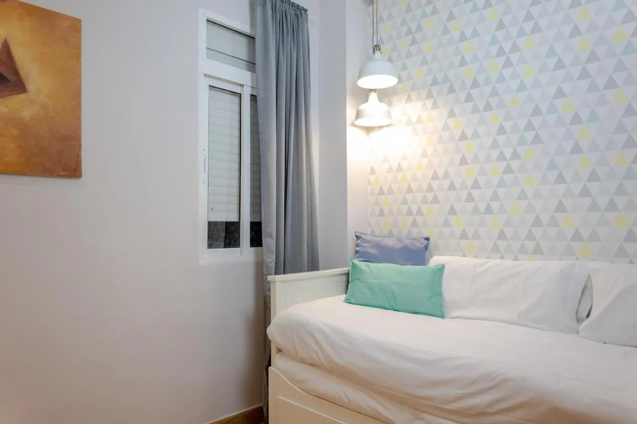 Apartment Close Atarazanas Market And Larios St 말라가 스페인
